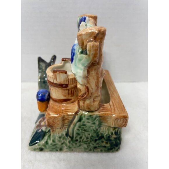 Vintage Ceramic Well With Bird Figurine & Small Bucket - Picture 2 of 7